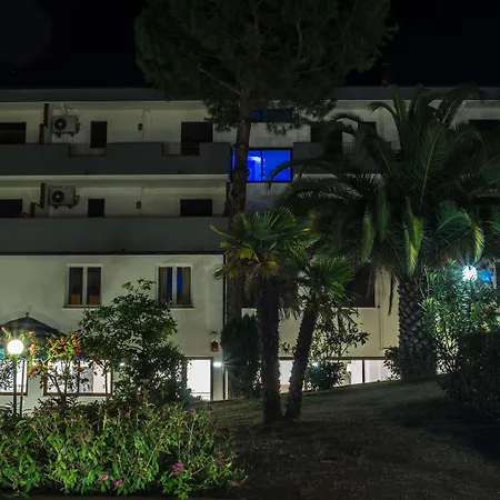 Pineto Resort-2